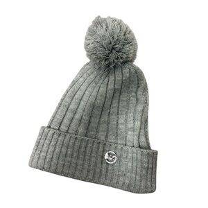 🆕 Michael Kors gray knit Pom Pom beanie Hat